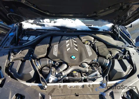 2022 BMW M850I xDrive z USA, uszkodzony, nr VIN WBAFY4C03NCH71578